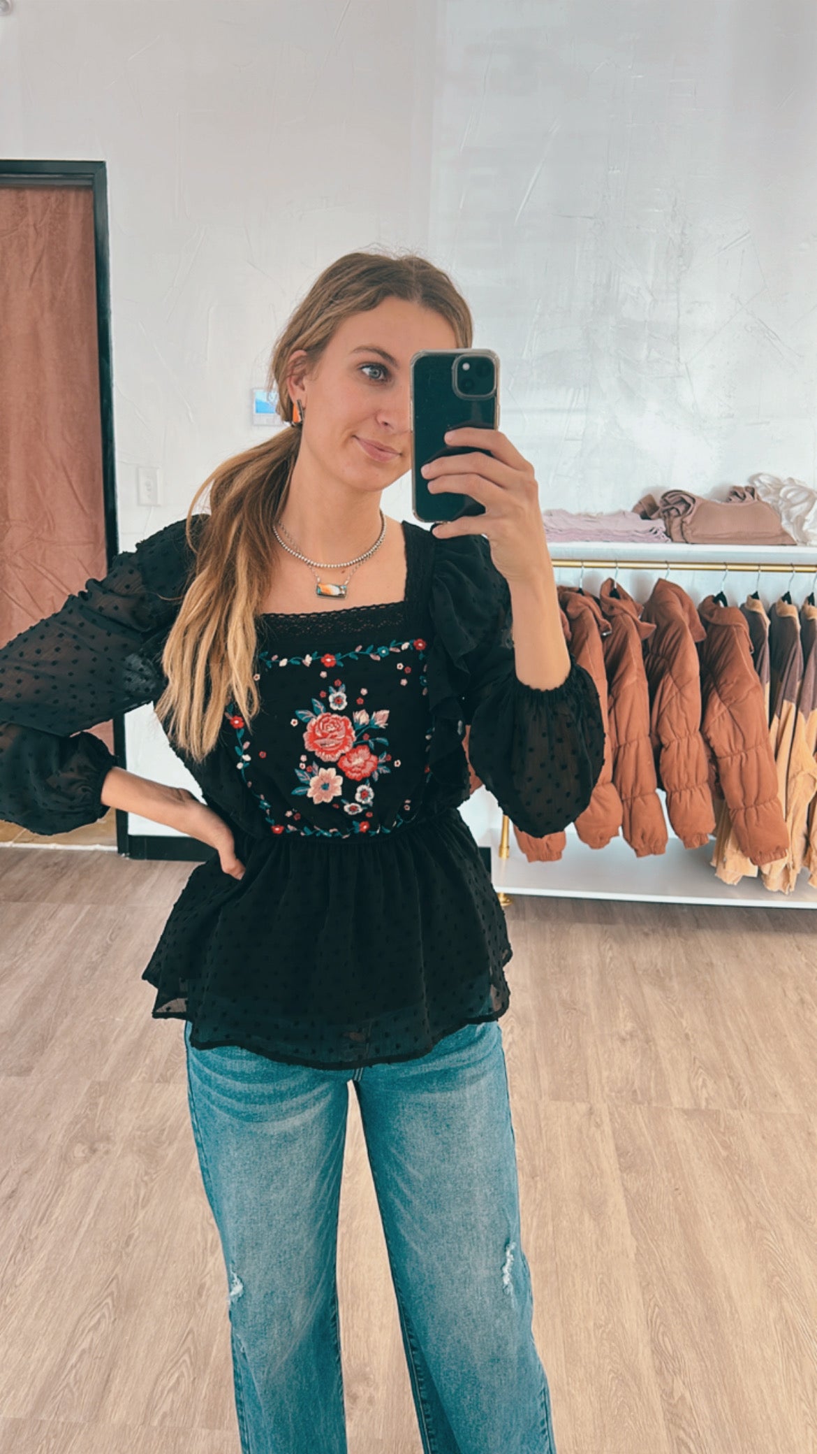 Black Savannah Jane Top
